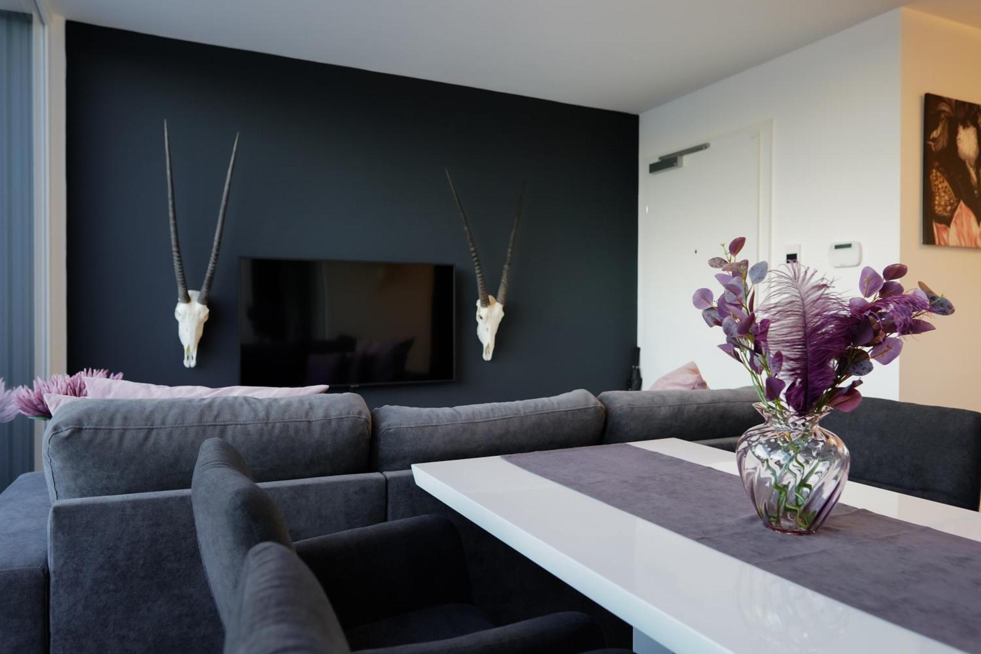 Modern Stylish Design Apartment With Free Parking Emily Bécs Kültér fotó