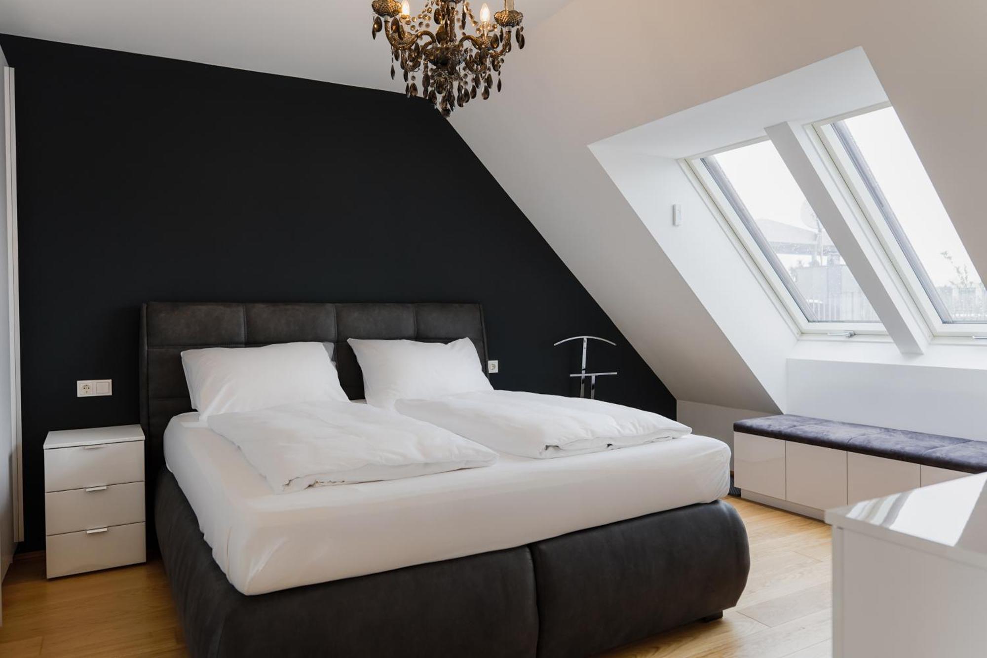 Modern Stylish Design Apartment With Free Parking Emily Bécs Kültér fotó